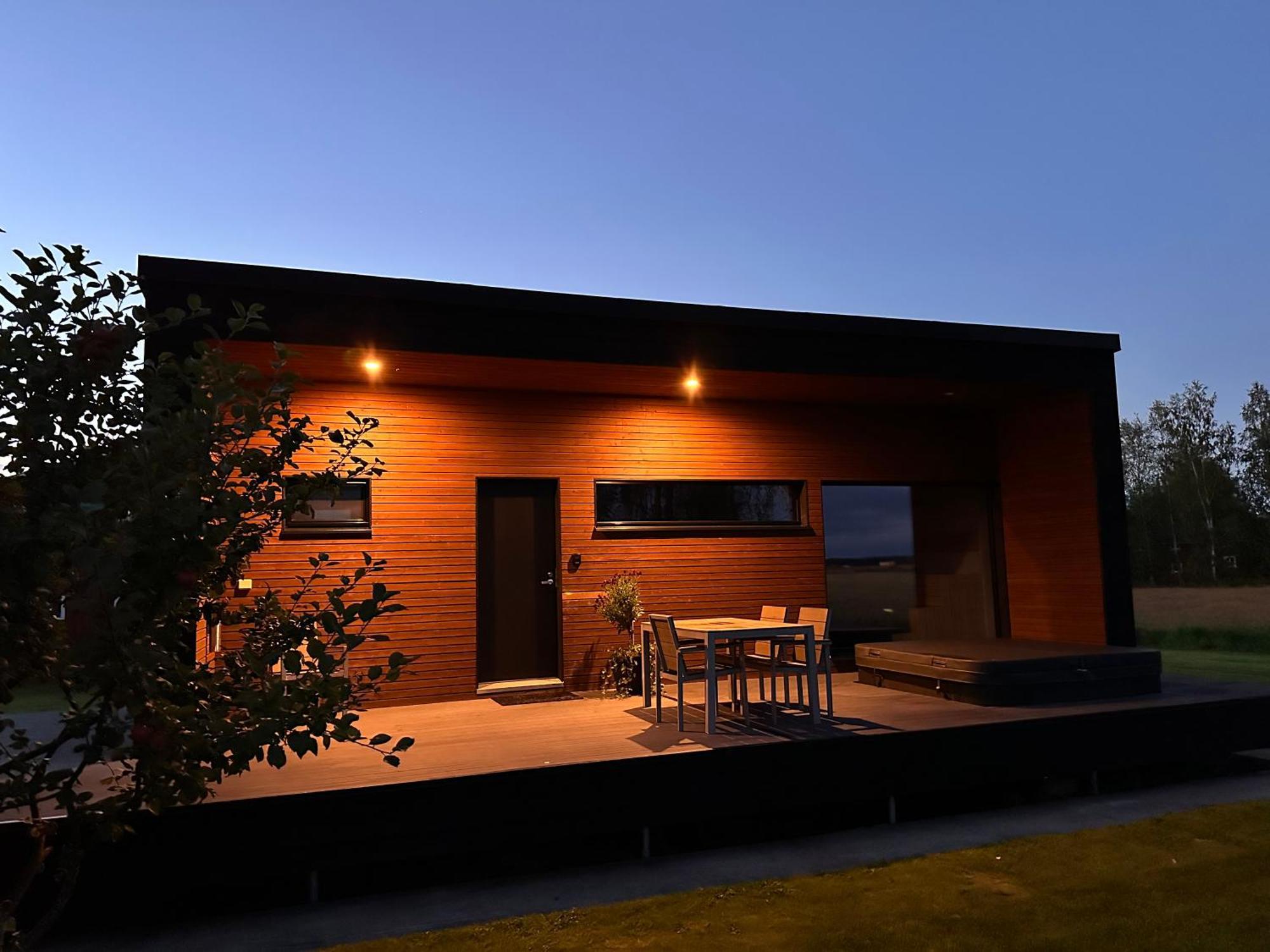 Peltovilla Tornava Exteriér fotografie